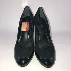 Nine West Half and Half Black Pumps